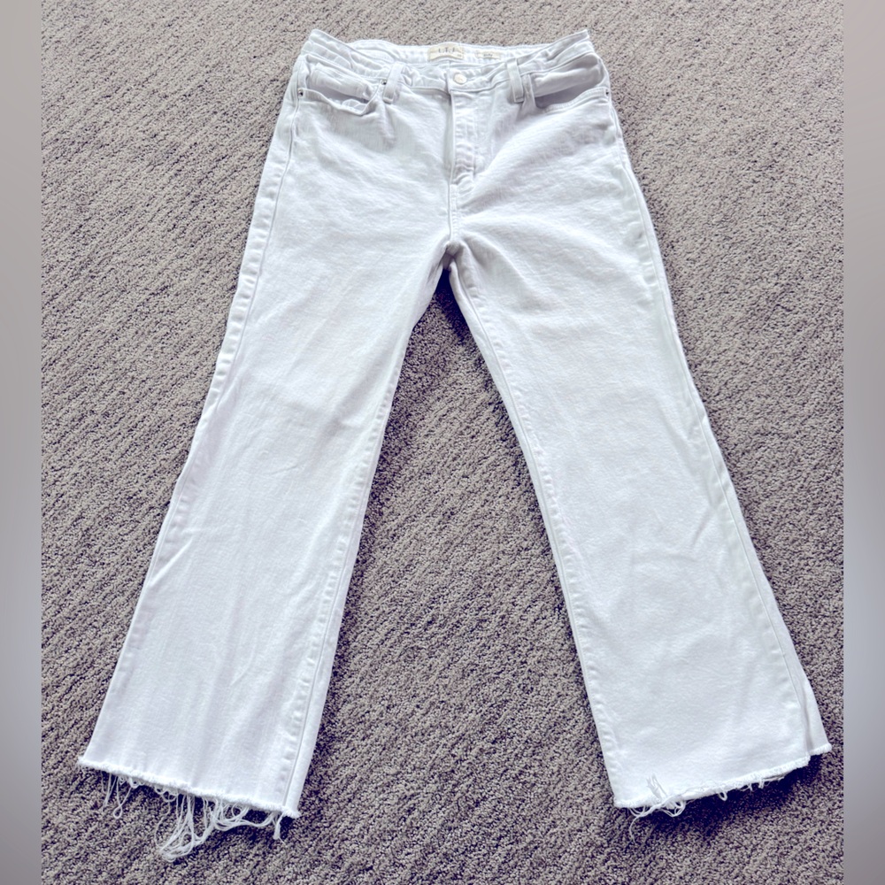 L.T.J Women’s cropped jeans size 30